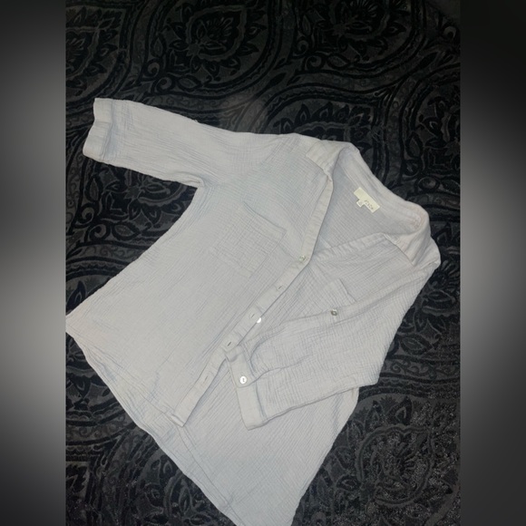 Top - Picture 1 of 2